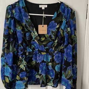 Blu Pepper Women's Floral Blouse - Blue and Black